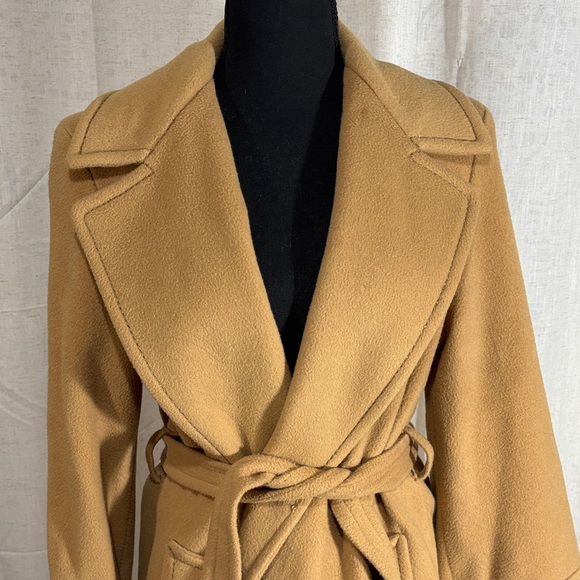 Roos/Atkins Jackets & Blazers - Vintage 70s Roos/Atkins Women’s Cashmere/Wool Blend Belted Coat in Camel